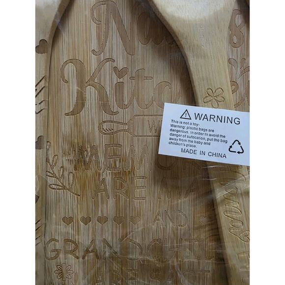 Cocomong Nana's Kitchen Wooden Cutting Board With Utensils Gift Set New - Picture 5 of 5